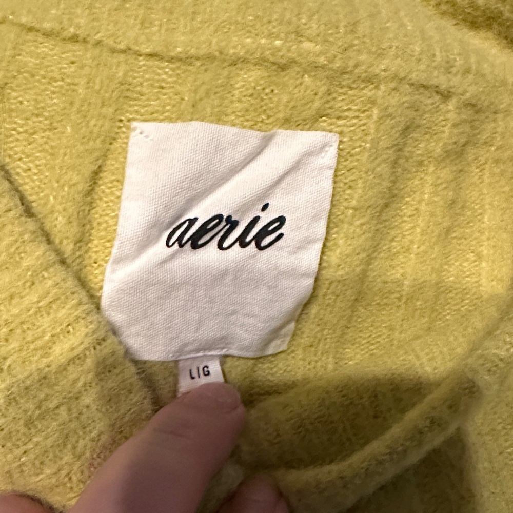 Buttercream Lime Green Sweater - Picture 2 of 3